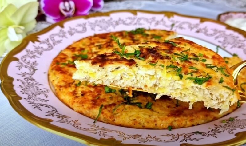 Вкуснее, чем беляши и чебуреки. Ленивая запеканка на скорую руку: на ужин и обед