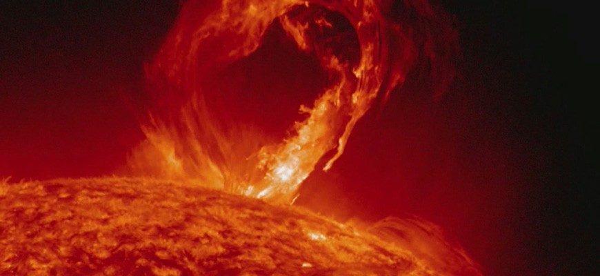 Солнечный плевок 20 апреля 2024 года разрушит защитное поле Земли